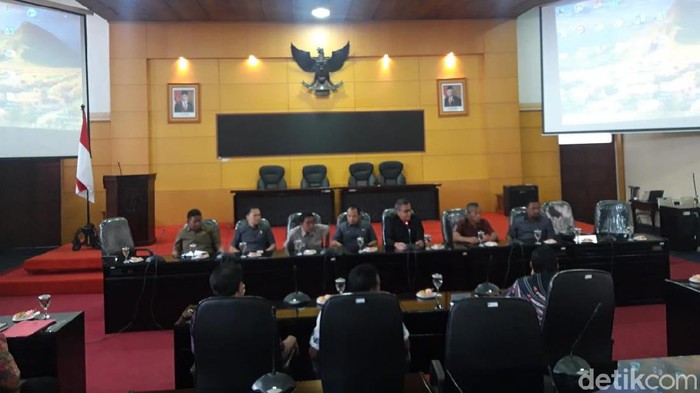 dprd blitar