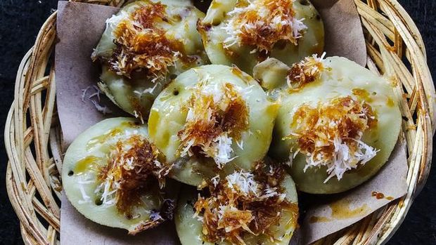 jaje laklak kue tradisional Bali