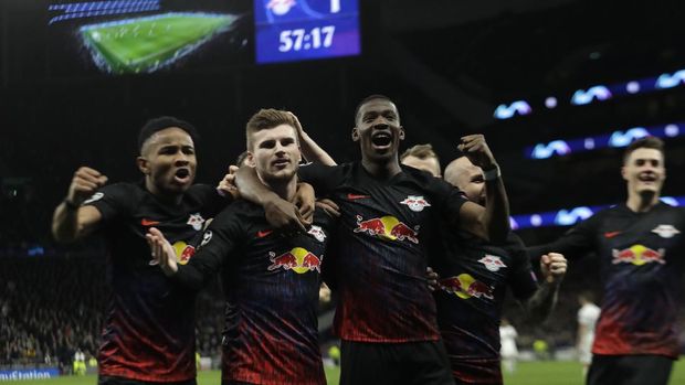 RB Leipzig mengalahkan Tottenham Hotspur 1-0. (