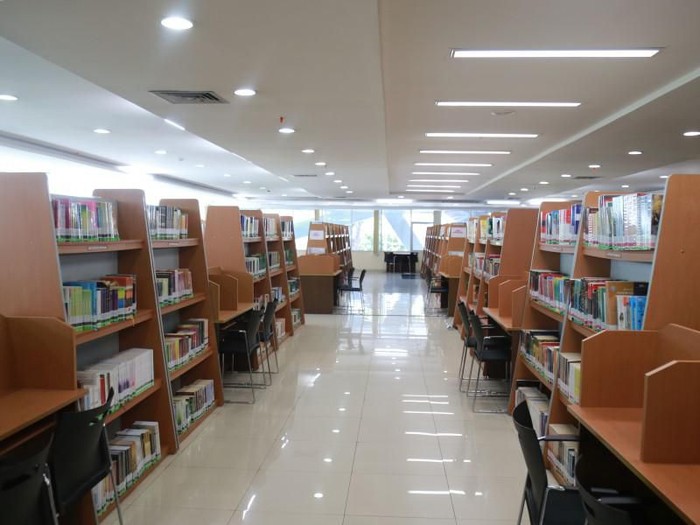 Perpustakaan DKI di Cikini