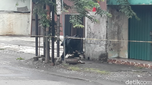 Bungkusan Rangkaian Kabel Diduga Bom di Brebes Akhirnya Diledakkan