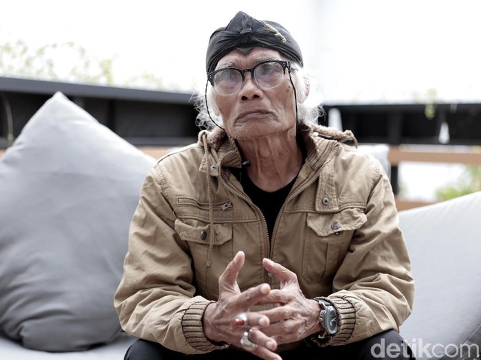 Diding Boneng Diding Boneng saat ditemui di kawasan Ceger.