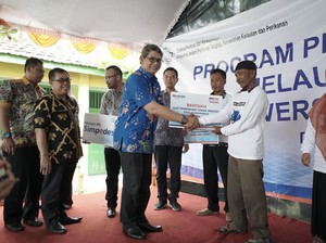BRI dan KKP Beri Pelatihan Pengelolaan Ikan ke Nelayan Morodemak