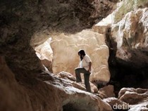 36.661 Turis Masuk Gua Batu Cermin Labuan Bajo di 2023