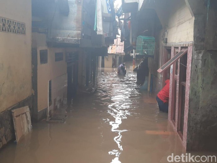 Banjir di Kebon Pala (Yogi Ernes - detikcom)