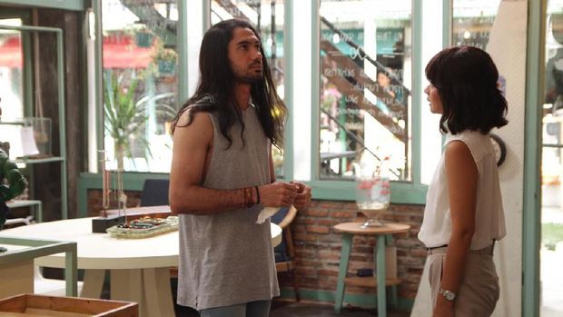 Reza Rahadian Inisiatif Berambut Panjang untuk 'Toko Barang Mantan'