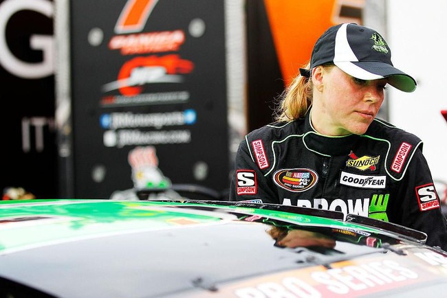 Menurut laporan media lokal, polisi menyatakan tak ada tanda-tanda pembunuhan. Sementara itu, tim autopsi menyebut tenggelam yang tak disengaja sebagai penyebab kematian perempuan 43 tahun itu.  Pihak berwenang belum mengomentari hal tersebut dan masih menginvestigasi insiden tersebut. (Foto: John Harrelson/Getty Images)