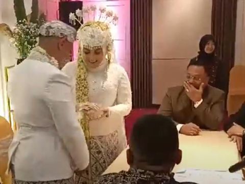 Jane Shalimar Sah Dinikahi oleh Arsya Wijaya