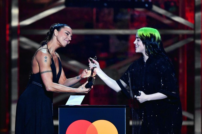 Billie Eilish LONDON, ENGLAND - FEBRUARY 18: (EDITORIAL USE ONLY) Billie Eilish accepts the International Female Solo Artist award during The BRIT Awards 2020 at The O2 Arena on February 18, 2020 in London, England. (Photo by Gareth Cattermole/Getty Images)