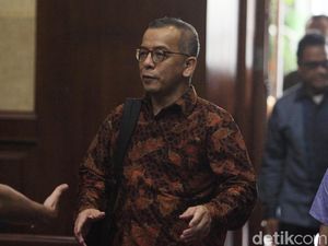 Kalah Banding atas Vonis 8 Tahun Penjara, Emirsyah Satar Ajukan Kasasi