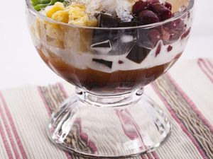 Seger Banget, 5 Varian Es Campur Nusantara