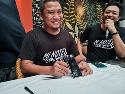 Bongkar Abis Jeroan Mi Note 10 Pro, Smartphone Kamera 108 MP