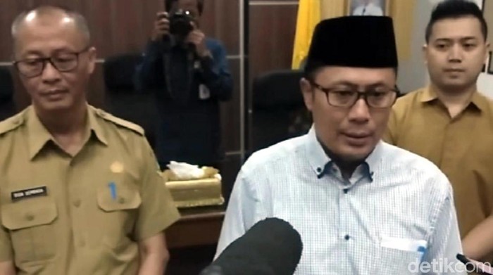 Wali Kota Sukabumi Achmad Fahmi