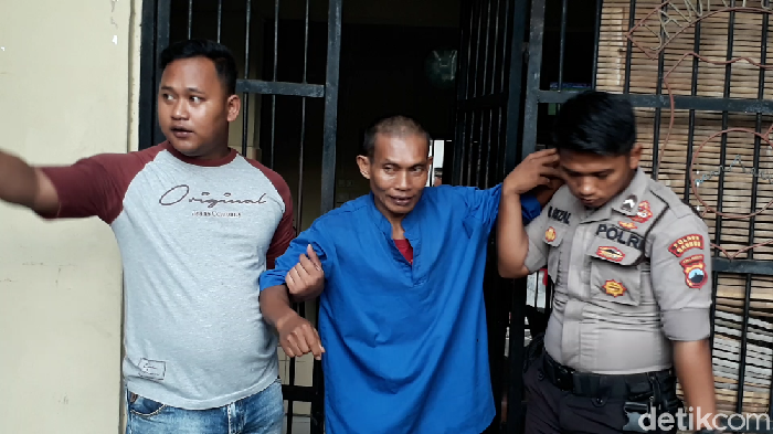 Sarkum, pelaku yang kurung-paksa ABG Threesome di Brebes, Jumat (21/2/2020).