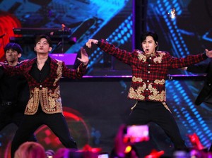 Berbincang dengan TVXQ di Konser Korean Wave in Love