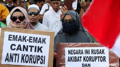 Heboh! Pasukan Macan Tipsi Ramaikan Aksi 212