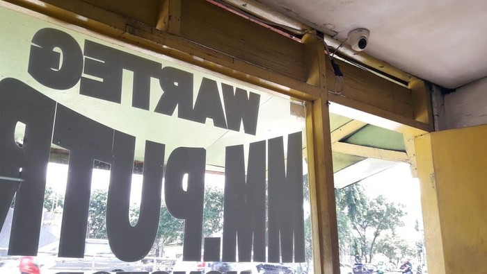 Warteg MM Putra yang disatroni begal di Tanjung Duren, Jakbar