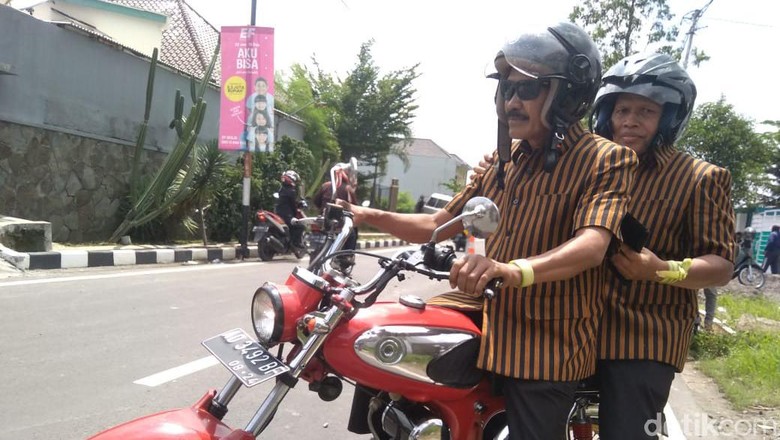 Pasangan Bagyo Wahyono-FX Supardjo maju pilkada Solo lewat jalur independen, Jumat (21/2/2020) Pasangan Bagyo Wahyono-FX Supardjo maju pilkada Solo lewat jalur independen, Jumat (21/2/2020)