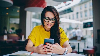 10 Ponsel Android Terkencang Sepanjang April 2020