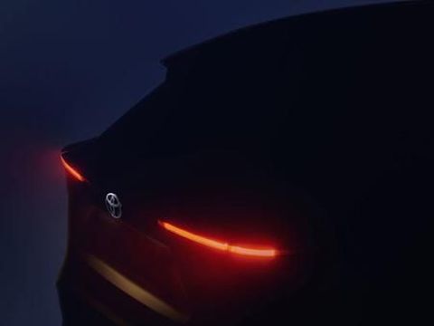 Siluet SUV terbaru Toyota. 