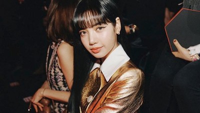 Goldie Lady! Penampilan Lisa BLACKPINK di Milan Fashion Week