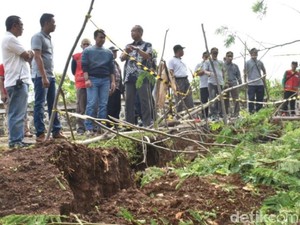 Tanah Ambles 15 Ha di Batang karena Sesar Minor, Hindari Hal Ini