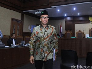 Selain Hukuman 7 Tahun Bui, Hak Politik Imam Nahrawi Dicabut 4 Tahun