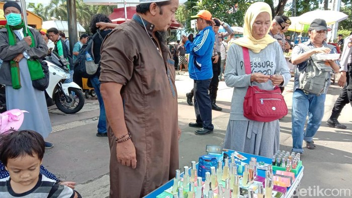 Pedagang di Aksi 212