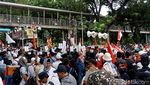 Potret Ramainya Istiqlal Hingga Monas Jelang Aksi 212