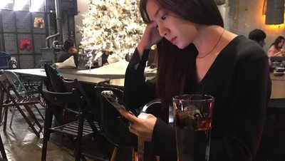Seo Ji Hye, Seo Dan di Crash Landing on You yang Suka Pamer Makanan