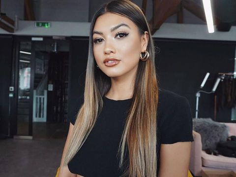 Dari Tukang Burger, Wanita Ini Berubah Nasib Jadi Model Laris