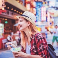 Survei yang dilakukan Holiday Extras mengungkap bahwa orang-orang ingin segera liburan setelah pandemi virus Corona berakhir. Sebanyak 60 persen sudah punya beberapa rencana untuk bepergian ke luar negeri tahun ini. Foto: iStock