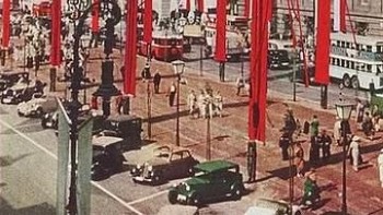 Suasana jalanan kota Berlin, Jerman pada tahun 1937. Foto: Pinterest via Gent Side