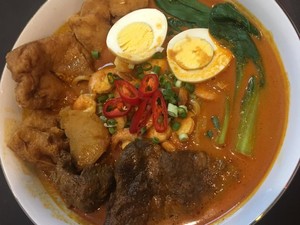Dibuai Sop Djanda dan Mie Kari Rendang yang Endolita dan Bikin Laper!