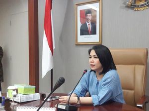 Jubir Jokowi: Pemerintah Dorong Daerah Rampungkan Aturan Protokol COVID-19