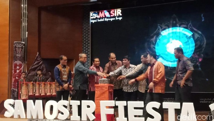 Peluncuran Horas Samosir Fiesta (HSF) 2020 di Kemenparekraf, Jakarta Pusat, Jumat (21/2/2020).