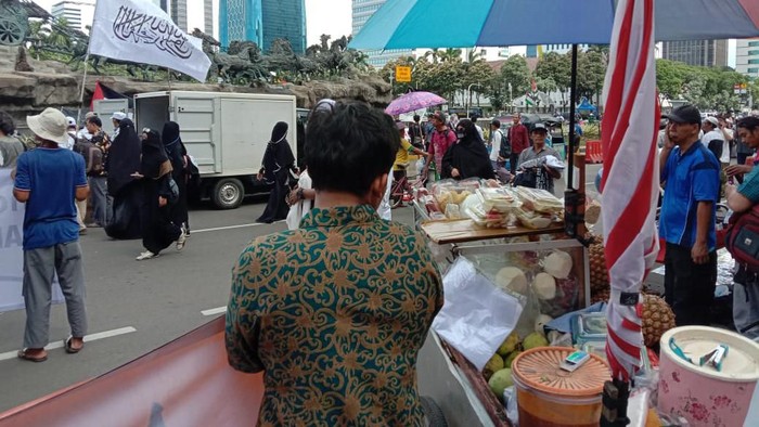 Pedagang di Aksi 212