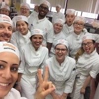 Pricilia Carla Yules diketahu memiliki hobi bermain basket dan memasak. Kecintaannya pada dunia kuliner lantas memotivasinya untuk memperdalam ilmu masak di  William Angliss Institute, Melbourne, Australia. (Foto: Instagram)