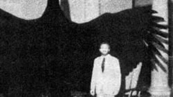 Argentavis adalah spesies burung yang telah punah selama sekitar 6 juta tahun lalu. Foto ini memperlihatkan Argentavis adalah burung terbang terbesar kedua sepanjang masa. Panjangnya 7 meter dan berat 72 kg. Foto: Pinterest via Gent Side