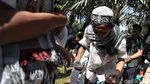 Massa Aksi 212 Salat Asar Berjemaah di Medan Merdeka Barat