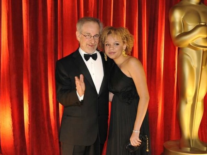Anak Steven Spielberg Jadi Bintang Porno Anak Steven Spielberg Jadi Bintang Porno