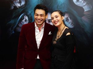 She Said Yes! Chelsea Islan Dilamar Rob Clinton Kardinal
