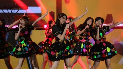 Kawaii!! Centilnya JKT48 di Atas Panggung
