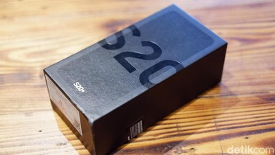 Galaxy S20 Plus, Ponsel Rp 14,5 Juta dengan Zoom 30x