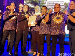DPW NasDem Serahkan Rekomendasi Danny Pomanto di Musyawarah Rakyat Makassar