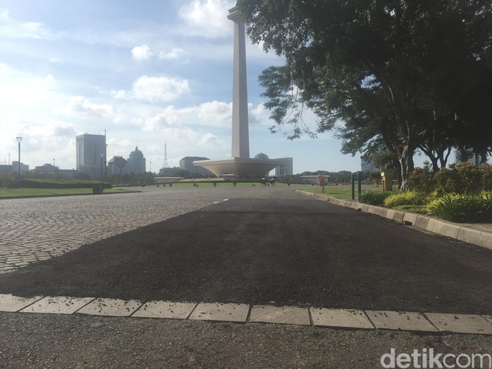 Pengaspalan Total Sirkuit Formula E Di Kawasan Monas Akan