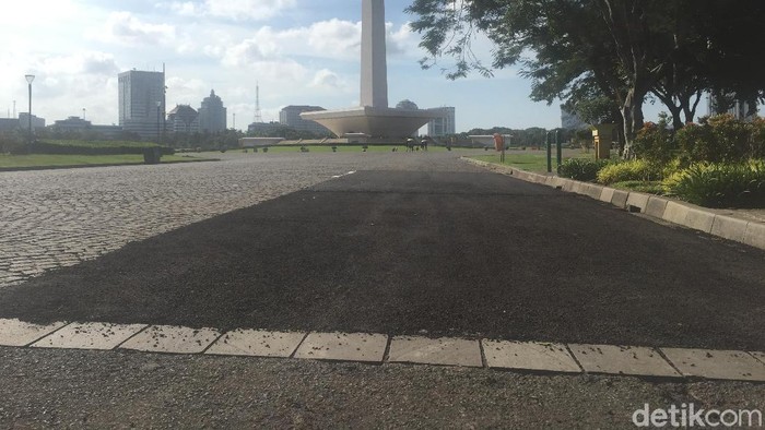 Uji Coba Aspal Sirkuit Formula E di Monas.