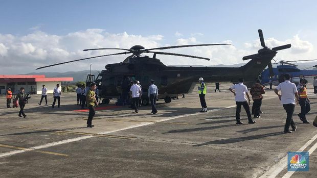 Keren! Jokowi Jajal Helikopter Baru di Aceh