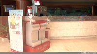 Sambut Era 4.0, Hotel di Cirebon Hadirkan Robot Pelayan Tamu
