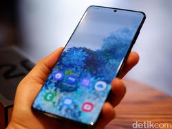 Galaxy S20 Plus, Ponsel Rp 14,5 Juta dengan Zoom 30x